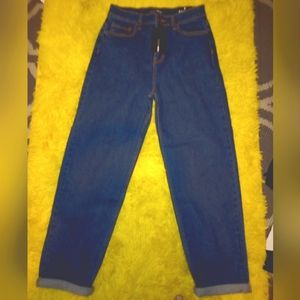 Women's jeans